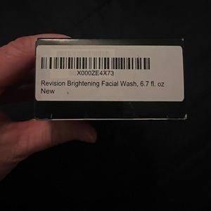 Revision Skincare Brightening Facial Wash